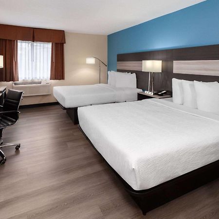 Baymont By Wyndham Copley Akron Extérieur photo
