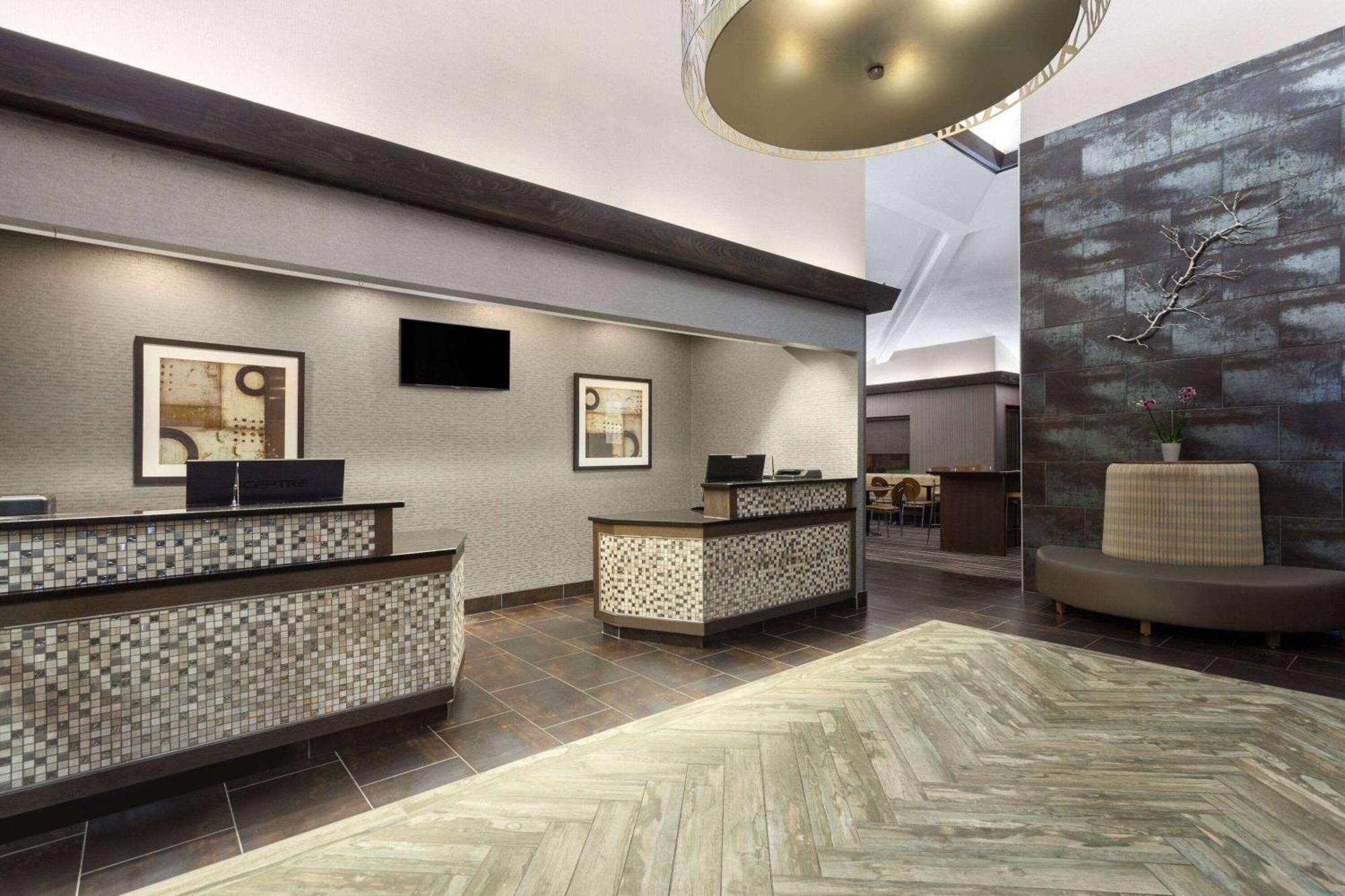 Baymont By Wyndham Copley Akron Extérieur photo