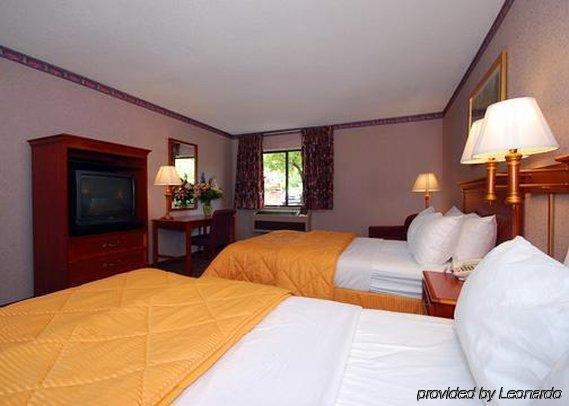 Hotel Baymont By Wyndham Copley Akron Chambre photo