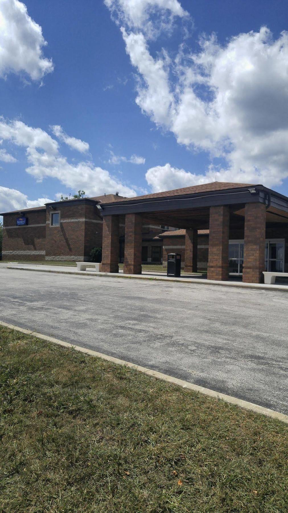 Baymont By Wyndham Copley Akron Extérieur photo
